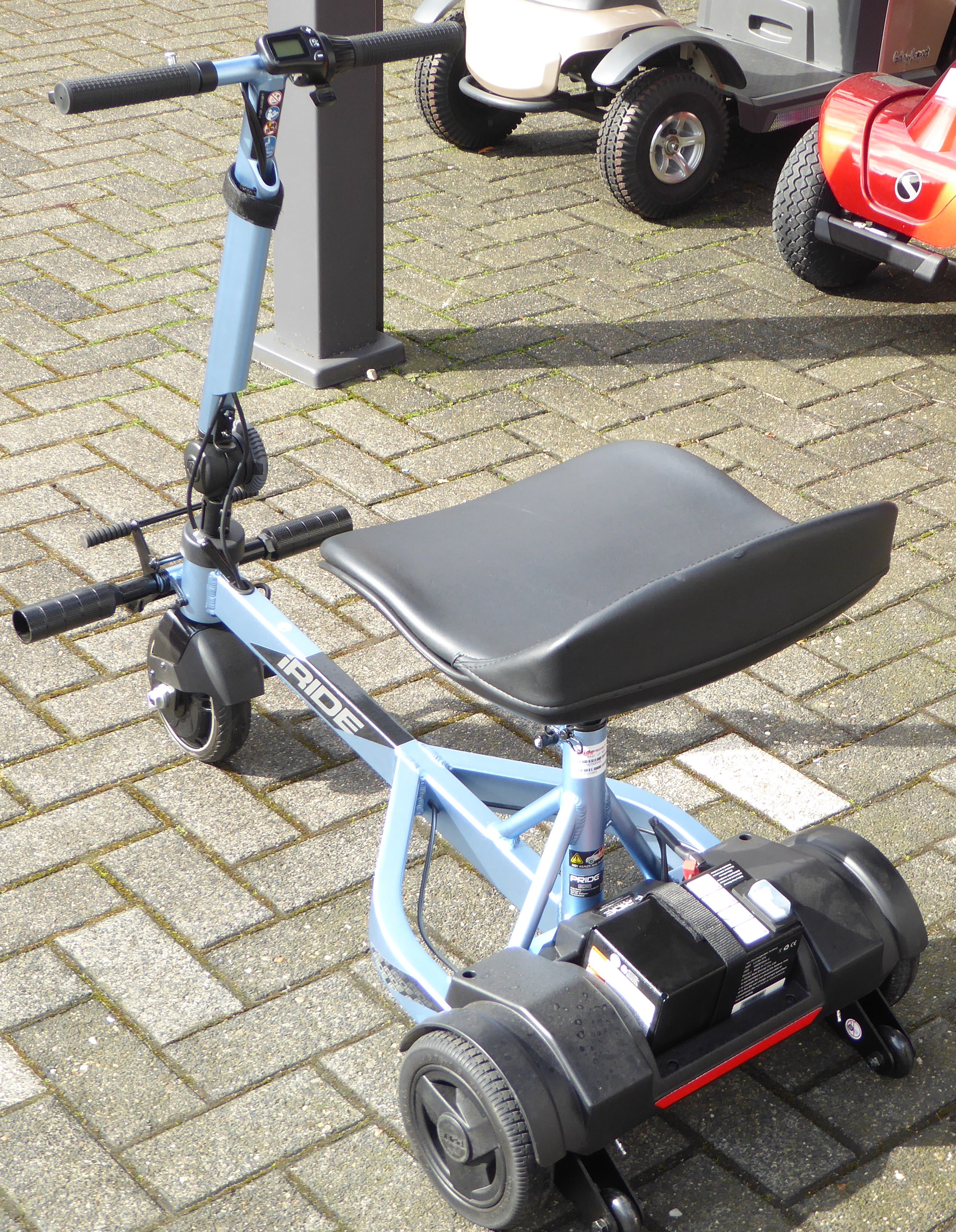 MOBILIS 3-Rad-Elektro-Scooter 6 km/h iRide Homann Stahlblau | schenken-kochen-wohnen